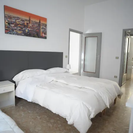 Foroni 29 Bed & Breakfast Verona